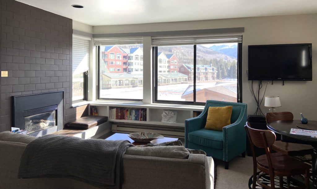 Vacation rental with a Colorado view!