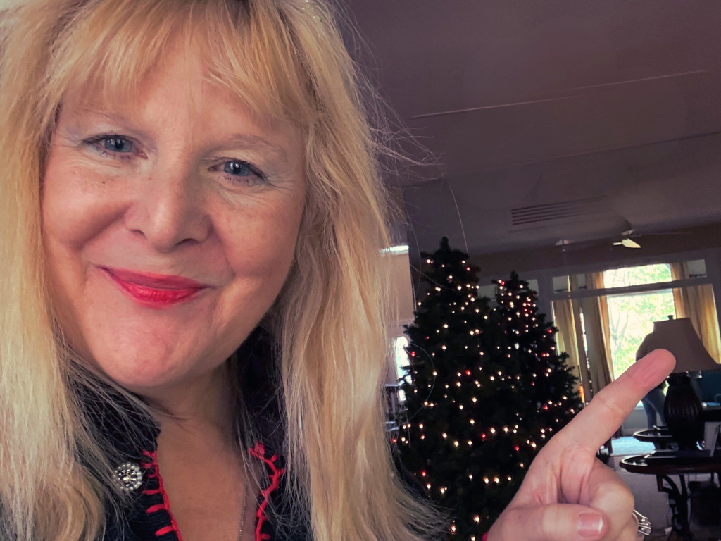 Cindi shows you our top Food Allergy Tips for Christmas!
