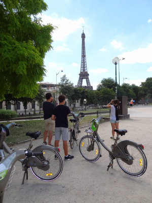 Photo of Biking around Paris